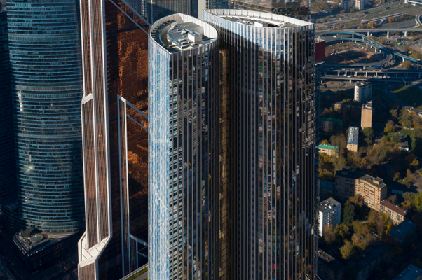 Завершается строительство Moscow Towers — самого энергоэффективного небоскреба «Сити»