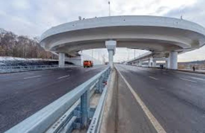 Москва получит  300 км новых дорог