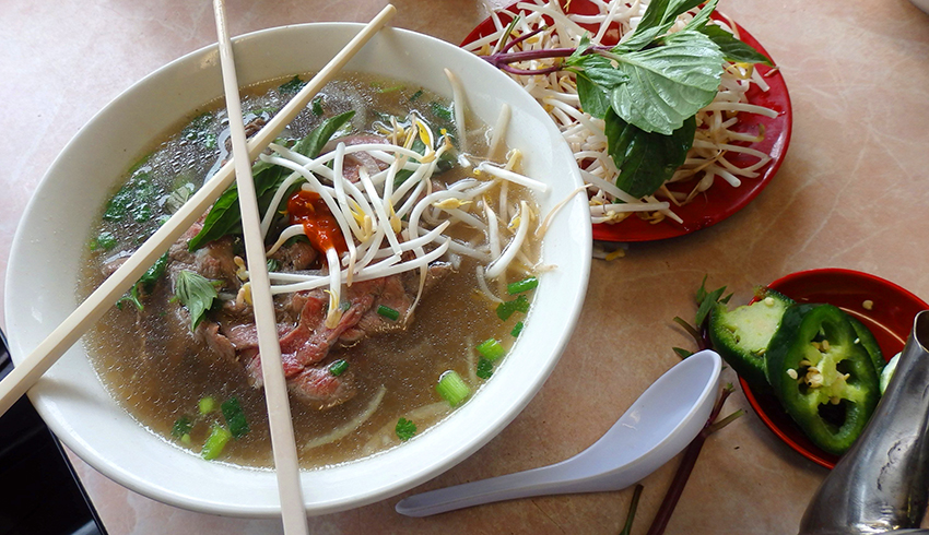 2016.10.14.133502_Noodle_soup_beef_Pho_Bac_Vietnamese_restaurant_Seattle_Washington_USA.jpg