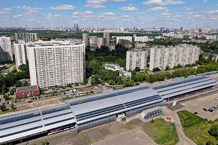 Москва строит железные связи
