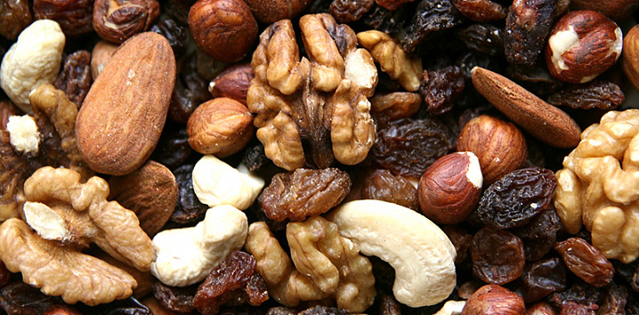 Эксперты Роспотребнадзора назвали самые полезные орехи