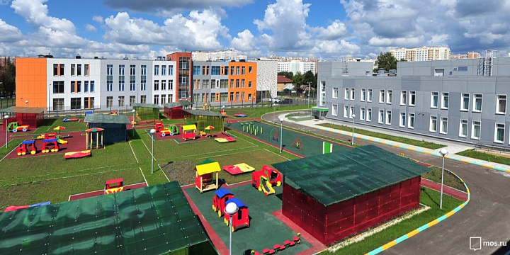 В кварталах реновации Москвы построят 270 новых школ и детских садов
