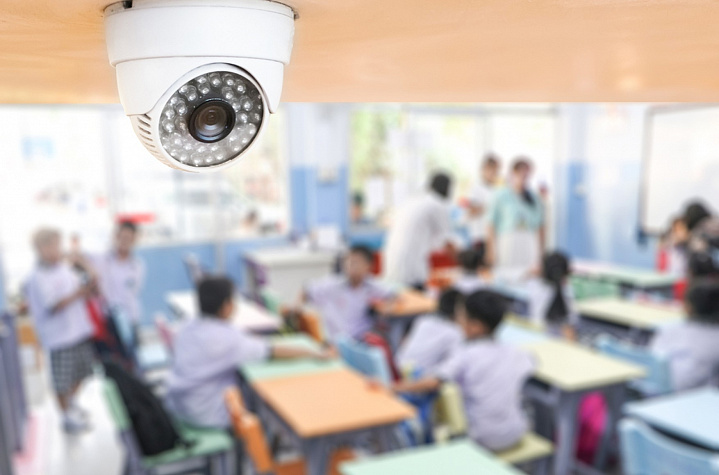 Со следующего года в школах столицы может появиться система распознавания лиц 