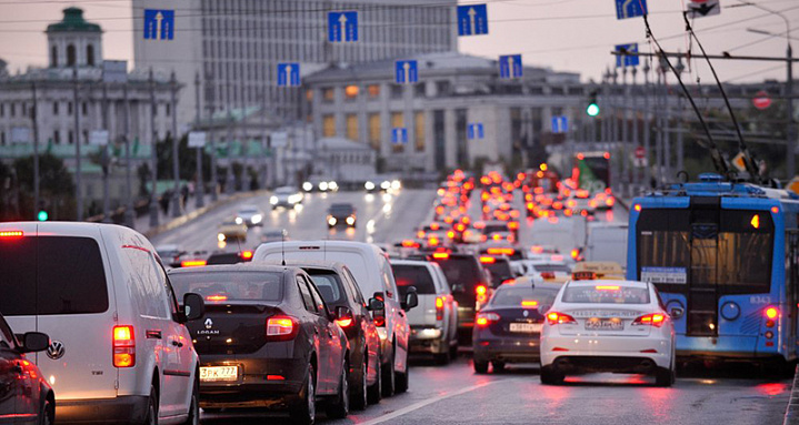 Автомобильные пробки в Москве вырастут на 15%