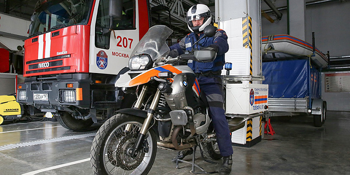 Московских спасателей пересадят на мотоциклы